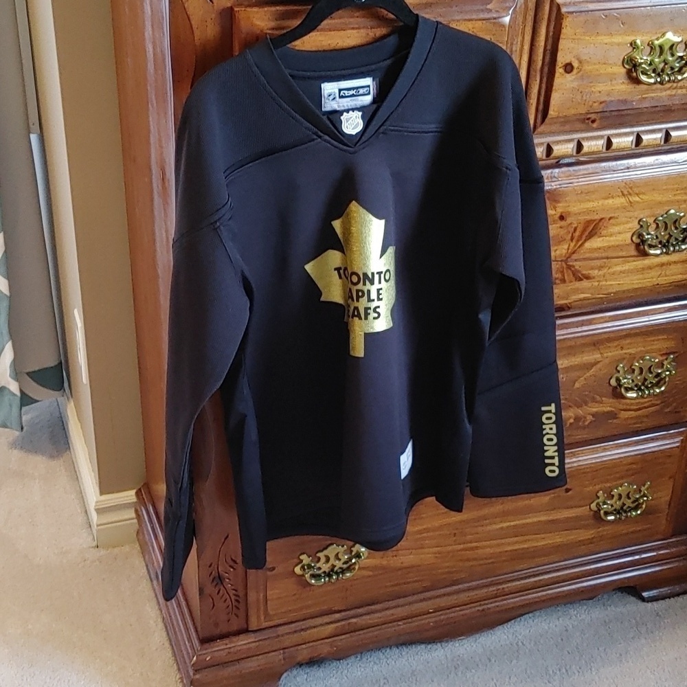 🌻Black & Gold Women's Toronto Maple Leafs Jersey Size XL NHL/RBX